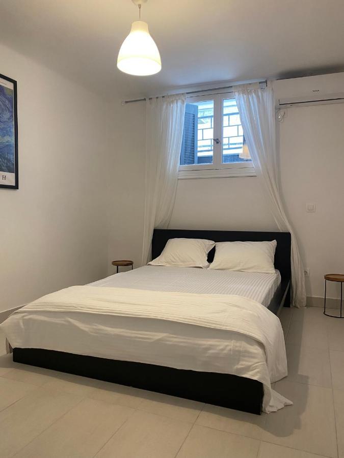Modern 3Br Maisonette With Garden 10 Min From Acropolis Athens Exterior photo